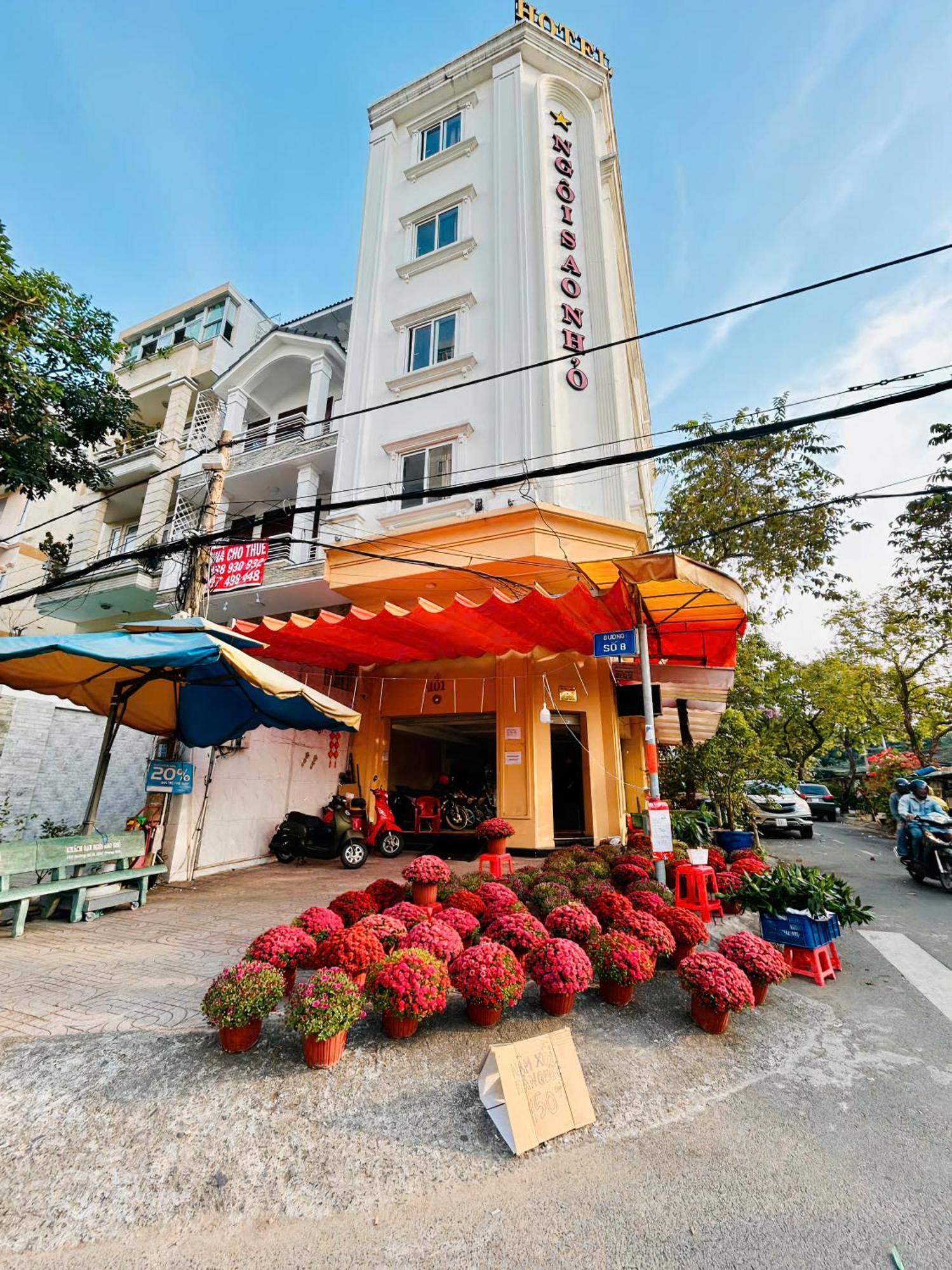 Ngoi Sao Nho Hotel โฮจิมินห์ซิตี้ ภายนอก รูปภาพ